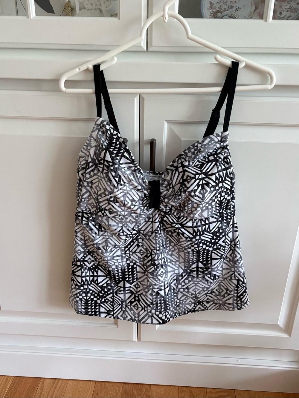 Arizona Jean Co Size 1X Bathing Suit Top Black/White NWT